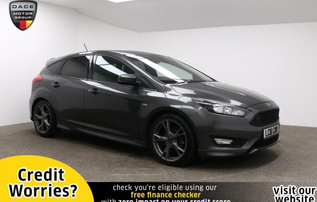 Used 2018 GREY FORD FOCUS for sale in Manchester