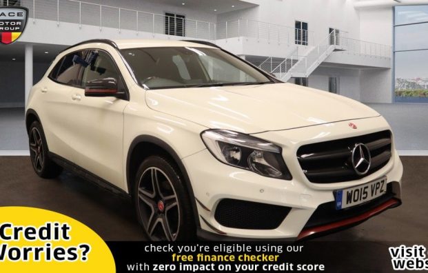 Used 2015 WHITE MERCEDES-BENZ GLA CLASS for sale in Manchester