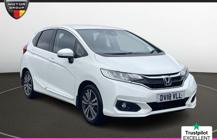 Used 2018 WHITE HONDA JAZZ for sale in Manchester