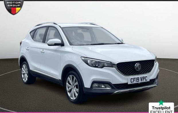 Used 2019 WHITE MG MG ZS for sale in Manchester