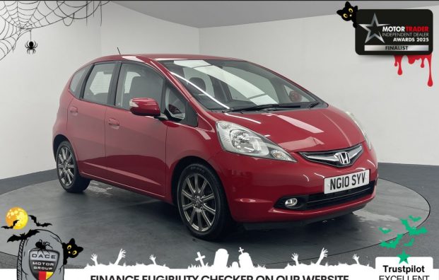 Used 2010 RED HONDA JAZZ for sale in Manchester