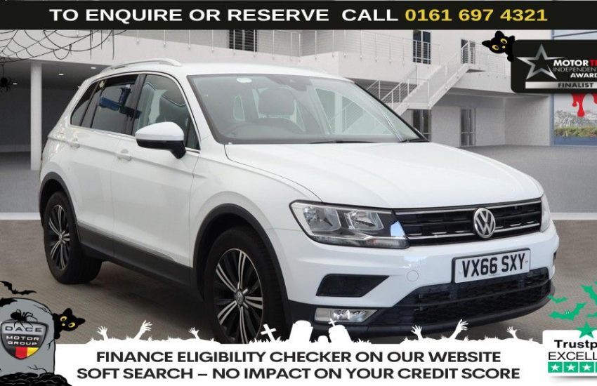 Used 2016 WHITE VOLKSWAGEN TIGUAN for sale in Manchester
