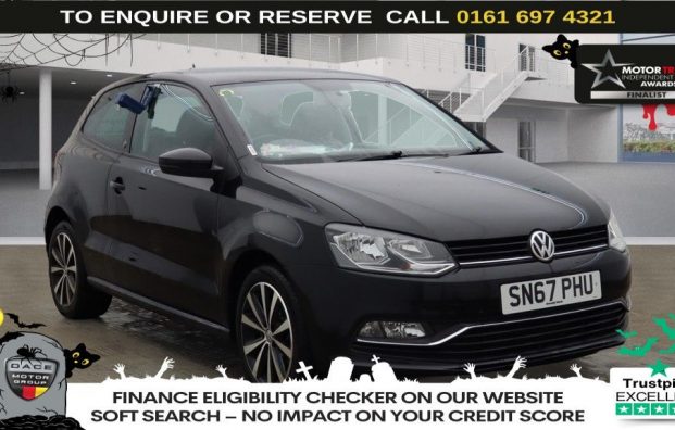 Used 2017 BLACK VOLKSWAGEN POLO for sale in Manchester