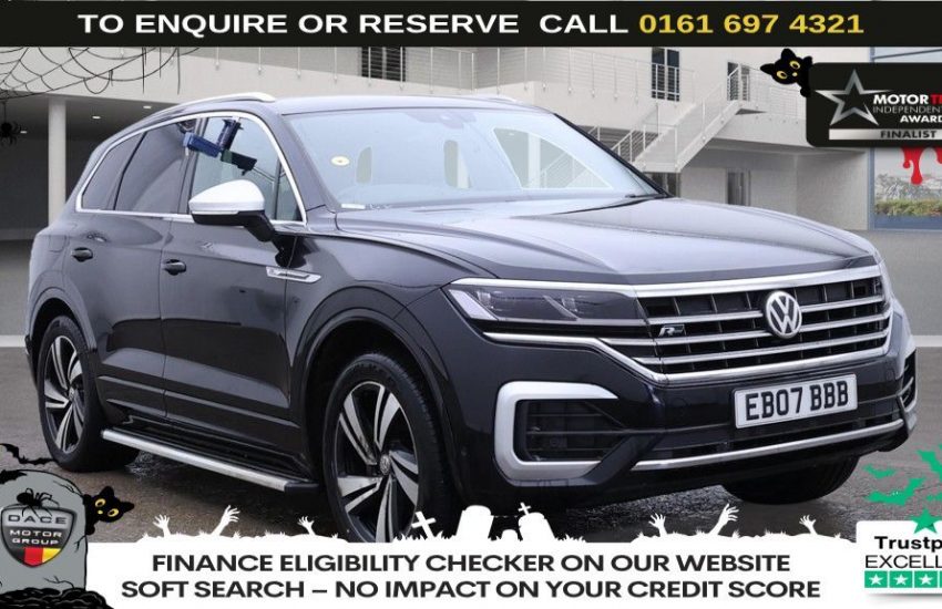 Used 2018 BLACK VOLKSWAGEN TOUAREG for sale in Manchester