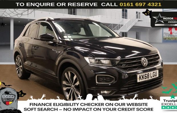 Used 2019 BLACK VOLKSWAGEN T-ROC for sale in Manchester