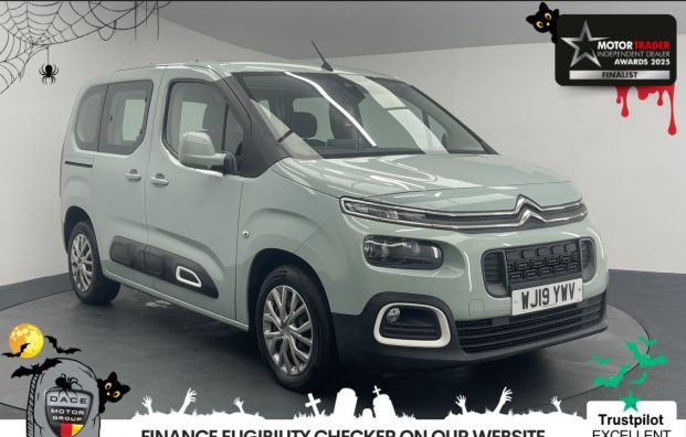 Used 2019 GREEN CITROEN BERLINGO for sale in Manchester