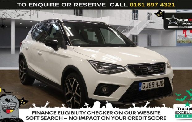 Used 2019 WHITE SEAT ARONA for sale in Manchester