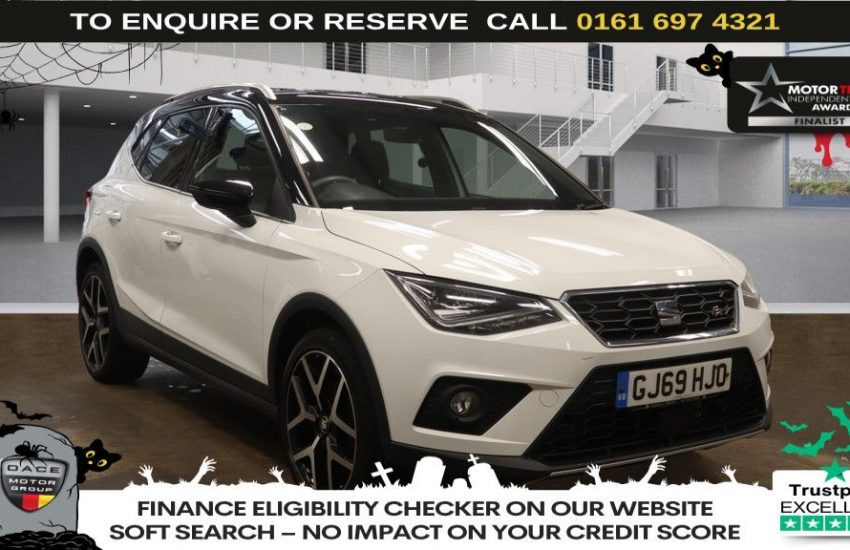 Used 2019 WHITE SEAT ARONA for sale in Manchester