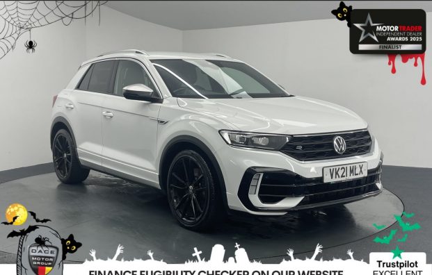 Used 2021 WHITE VOLKSWAGEN T-ROC for sale in Manchester