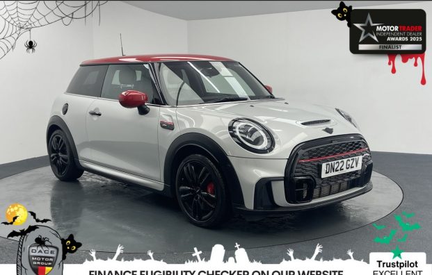 Used 2022 SILVER MINI HATCH for sale in Manchester
