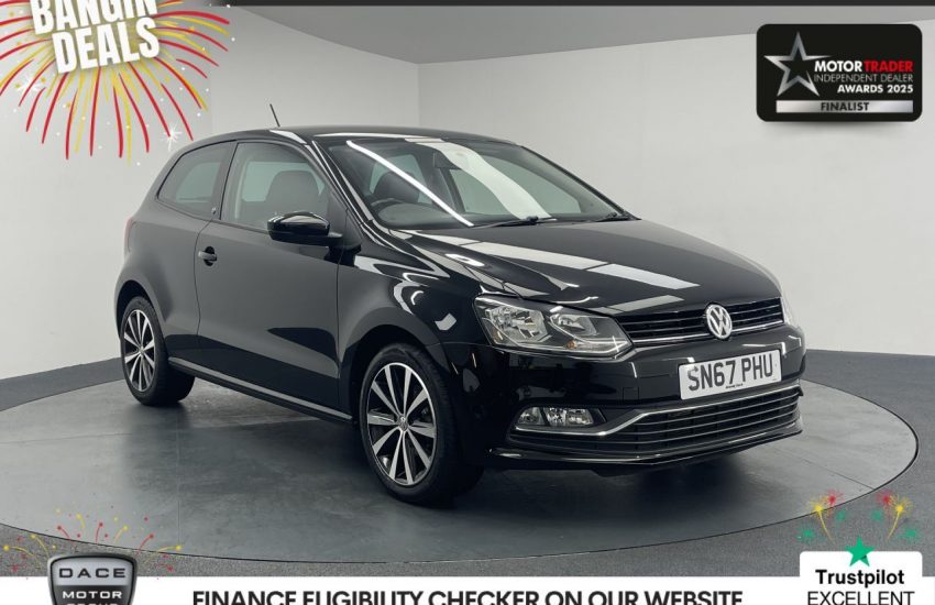 Used 2017 BLACK VOLKSWAGEN POLO for sale in Manchester