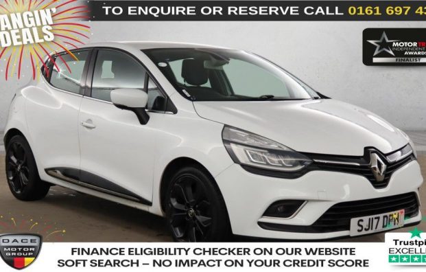 Used 2017 WHITE RENAULT CLIO for sale in Manchester