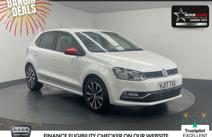 Used 2017 WHITE VOLKSWAGEN POLO for sale in Manchester