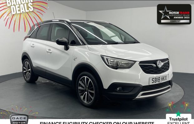 Used 2018 WHITE VAUXHALL CROSSLAND X for sale in Manchester