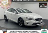 Used 2018 WHITE VOLVO V40 for sale in Manchester
