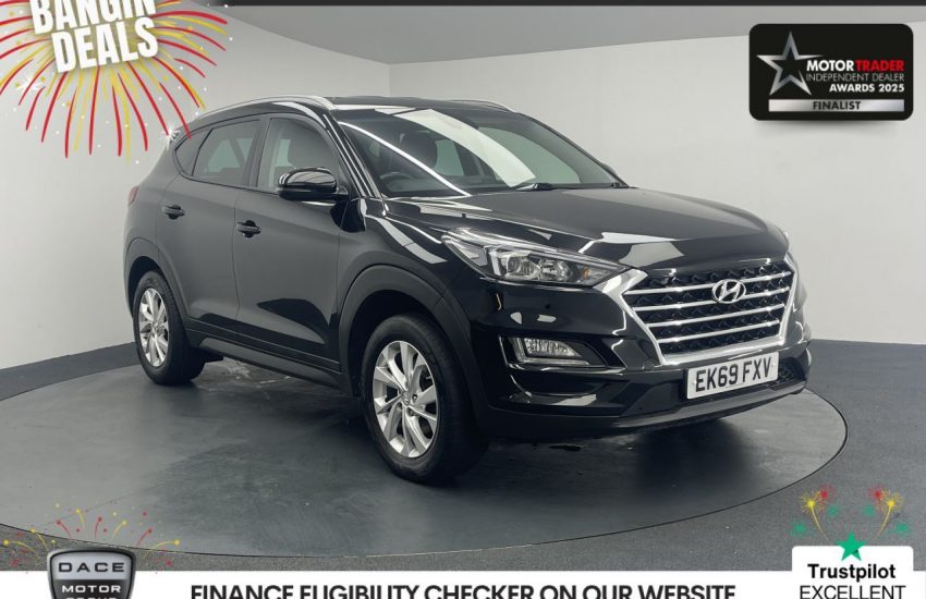 Used 2019 BLACK HYUNDAI TUCSON for sale in Manchester