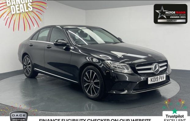 Used 2019 BLACK MERCEDES-BENZ C-CLASS for sale in Manchester