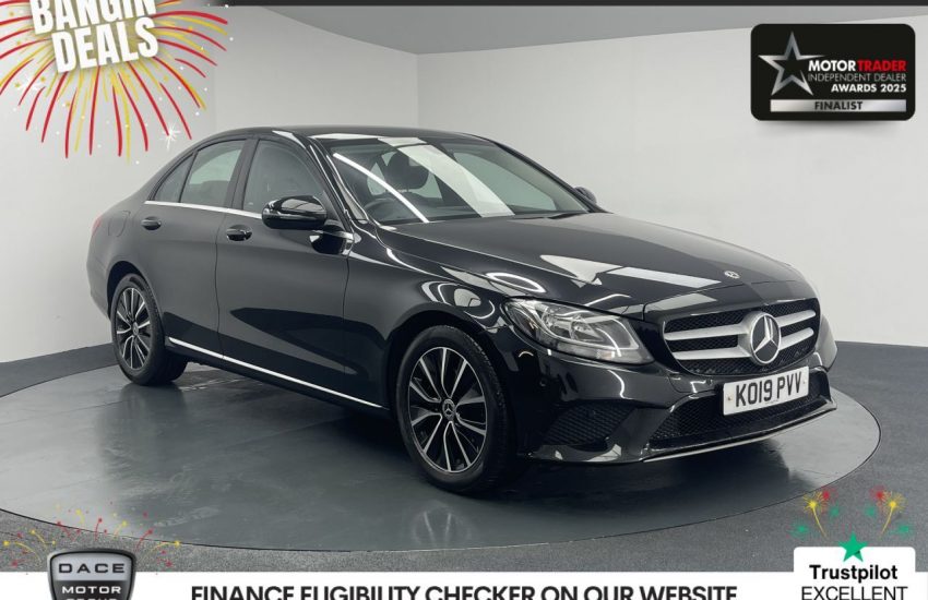 Used 2019 BLACK MERCEDES-BENZ C-CLASS for sale in Manchester