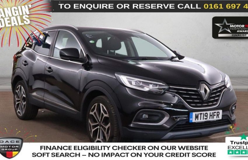 Used 2019 BLACK RENAULT KADJAR for sale in Manchester