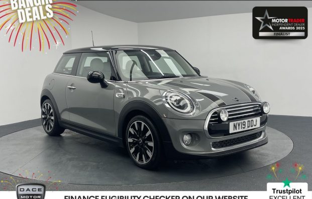 Used 2019 GREY MINI HATCH for sale in Manchester