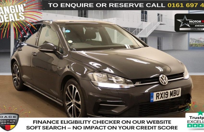 Used 2019 GREY VOLKSWAGEN GOLF for sale in Manchester