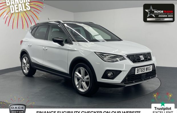 Used 2019 WHITE SEAT ARONA for sale in Manchester