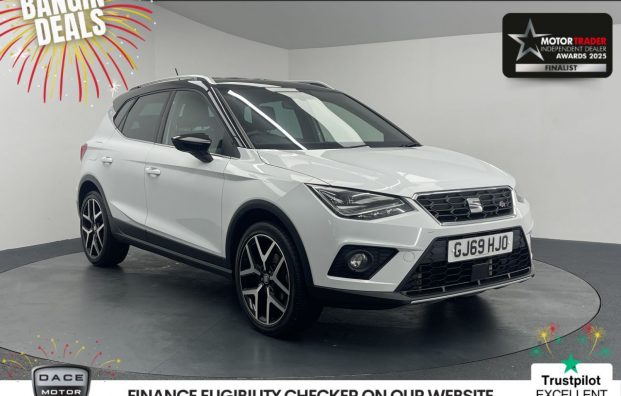 Used 2019 WHITE SEAT ARONA for sale in Manchester