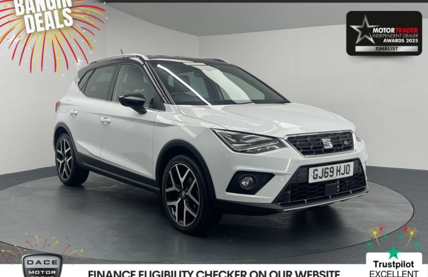 Used 2019 WHITE SEAT ARONA for sale in Manchester