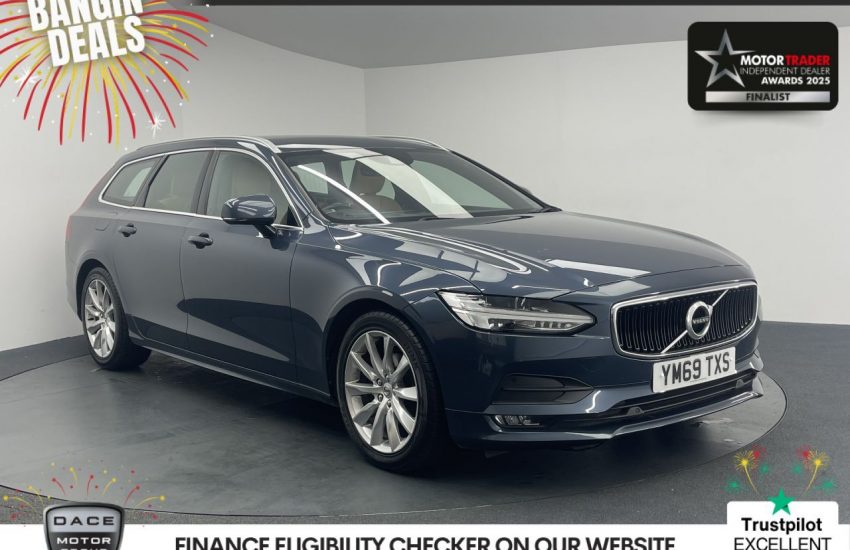 Used 2020 BLUE VOLVO V90 for sale in Manchester