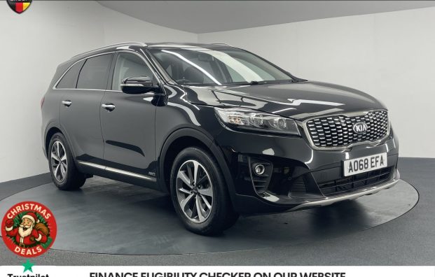 Used 2018 BLACK KIA SORENTO for sale in Manchester