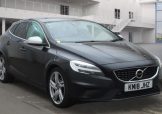Used 2018 BLACK VOLVO V40 for sale in Manchester