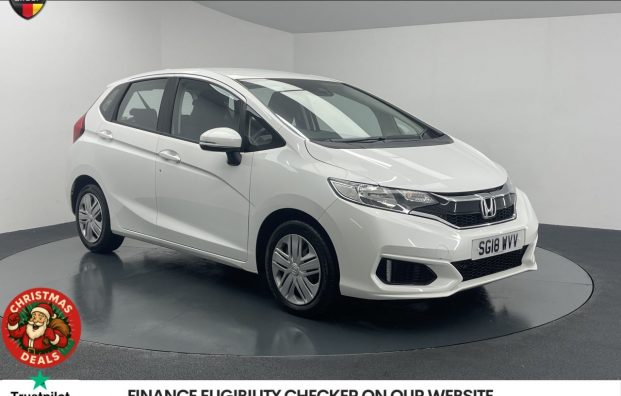 Used 2018 WHITE HONDA JAZZ for sale in Manchester