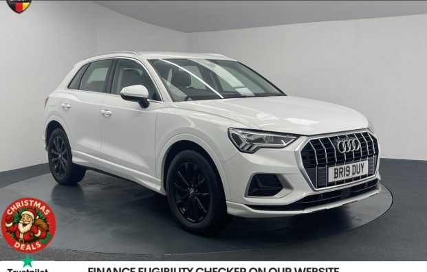 Used 2019 WHITE AUDI Q3 for sale in Manchester