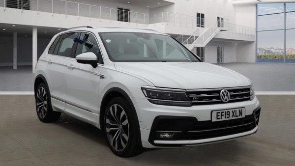 Used 2019 WHITE VOLKSWAGEN TIGUAN for sale in Manchester
