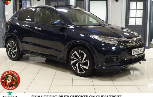 Used 2020 BLUE HONDA HR-V for sale in Manchester