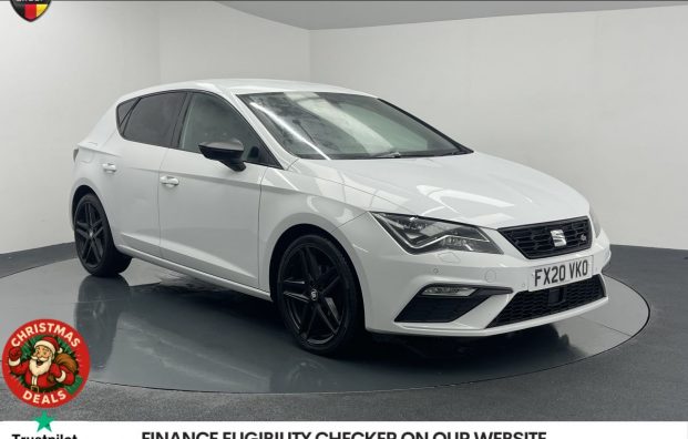 Used 2020 WHITE SEAT LEON for sale in Manchester