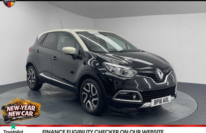 Used 2016 BLACK RENAULT CAPTUR for sale in Manchester