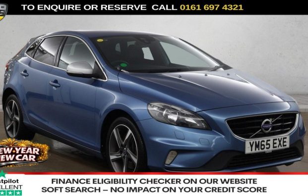 Used 2016 BLUE VOLVO V40 for sale in Manchester