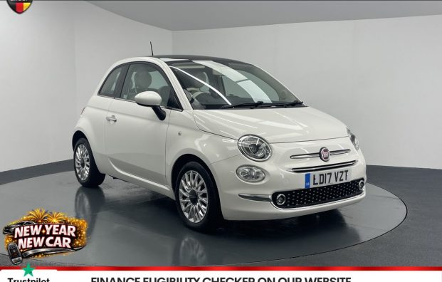 Used 2017 WHITE FIAT 500 for sale in Manchester