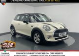 Used 2018 WHITE MINI HATCH for sale in Manchester