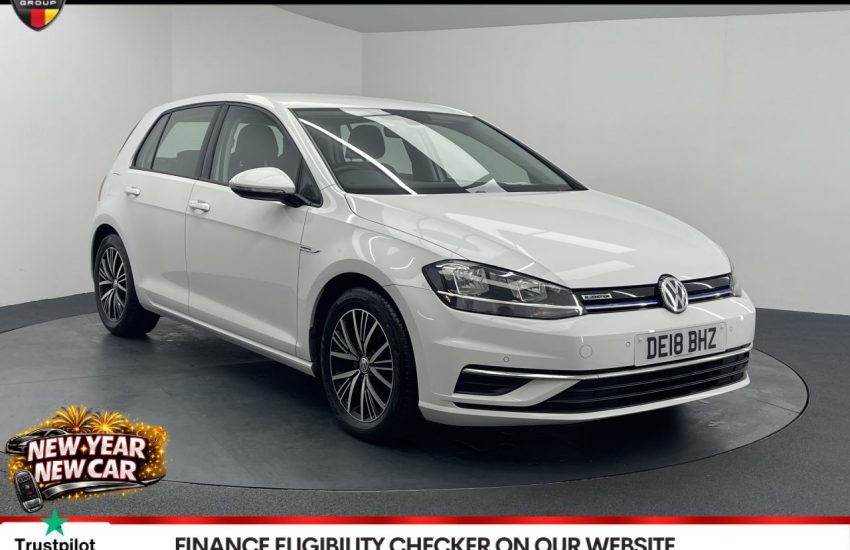 Used 2018 WHITE VOLKSWAGEN GOLF for sale in Manchester