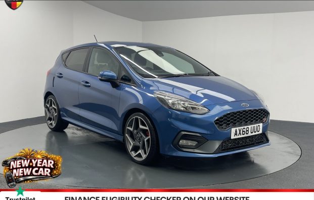 Used 2019 BLUE FORD FIESTA for sale in Manchester