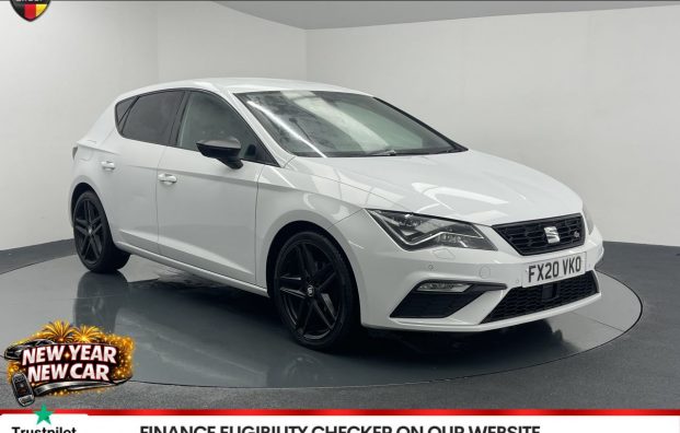 Used 2020 WHITE SEAT LEON for sale in Manchester
