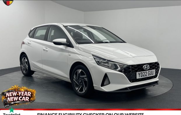 Used 2022 WHITE HYUNDAI I20 for sale in Manchester