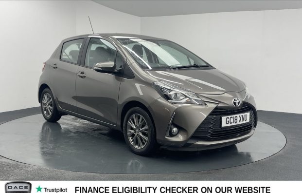 Used 2018 BRONZE TOYOTA YARIS for sale in Manchester