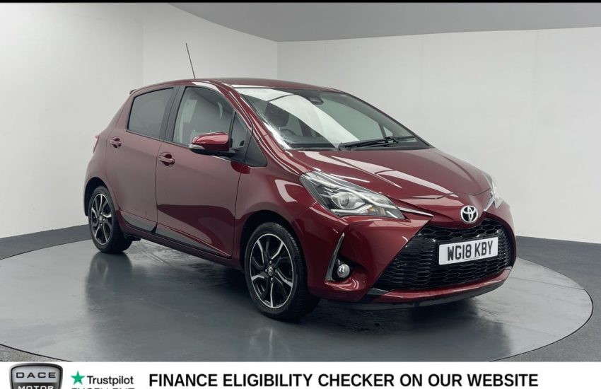 Used 2018 RED TOYOTA YARIS for sale in Manchester
