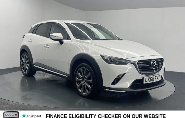 Used 2018 WHITE MAZDA CX-3 for sale in Manchester