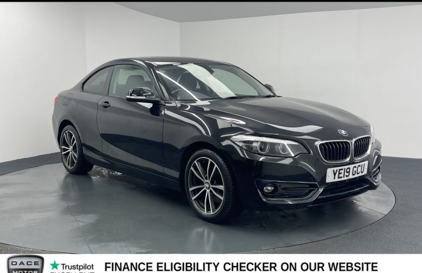 Used 2019 BLACK BMW 2 SERIES for sale in Manchester
