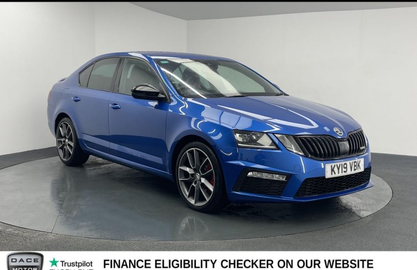 Used 2019 BLUE SKODA OCTAVIA for sale in Manchester