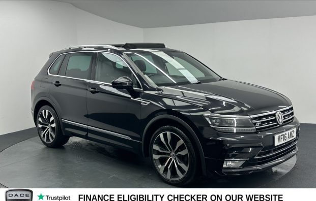 Used 2016 BLACK VOLKSWAGEN TIGUAN for sale in Manchester